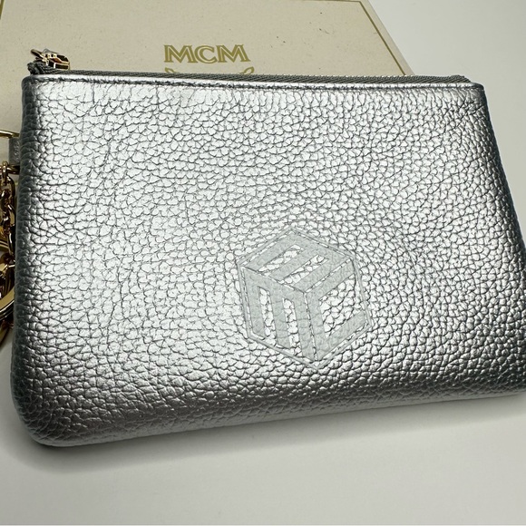 MCM Metallic Silver Visetos Leather Coin/Card
Pouch w/ Gold Keychain, NWT